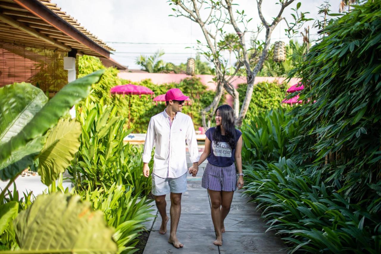 Pinkprivate Sanur - For Cool Adults Only Bed & Breakfast Exterior photo