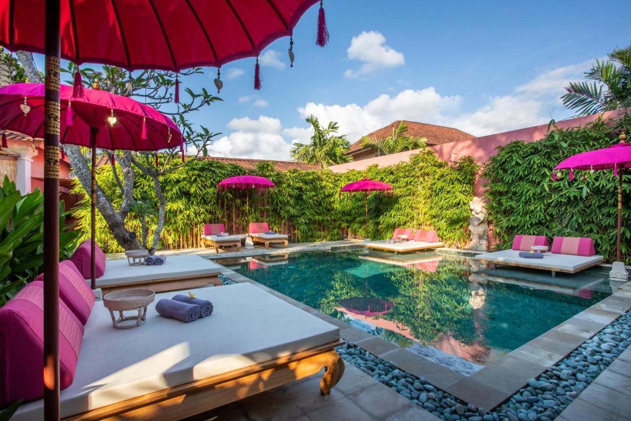 Pinkprivate Sanur - For Cool Adults Only Bed & Breakfast Exterior photo