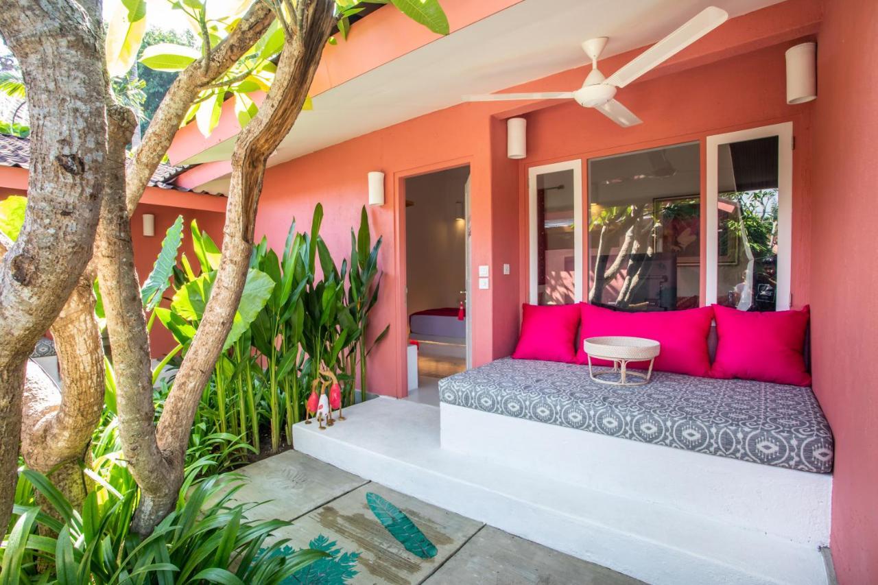 Pinkprivate Sanur - For Cool Adults Only Bed & Breakfast Exterior photo