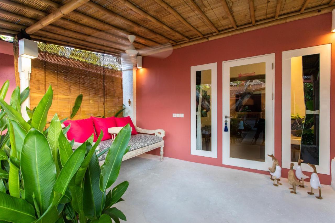 Pinkprivate Sanur - For Cool Adults Only Bed & Breakfast Exterior photo