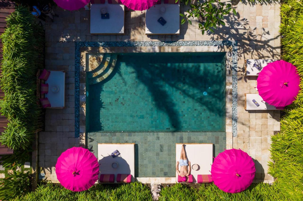 Pinkprivate Sanur - For Cool Adults Only Bed & Breakfast Exterior photo